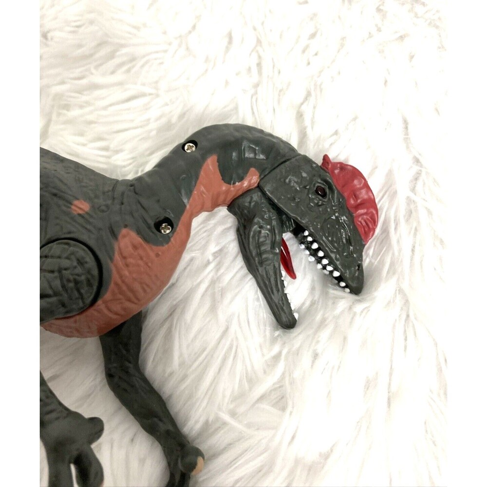 Terra by Battat Electronic Dinosaur Light & Sound Dilophosaurus Wetherilli Green - Picture 7 of 10